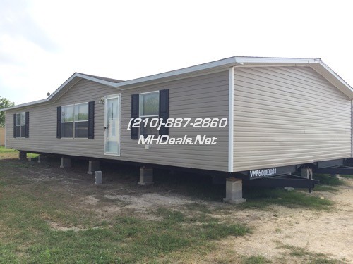 Atascosa Used Mobile Homes- 3 bed 2 bath Doublewide