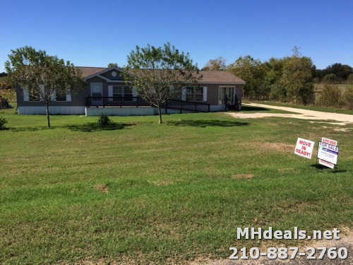 (SOLD)Full acre 3 bedroom Home and land – Atascosa, TX
