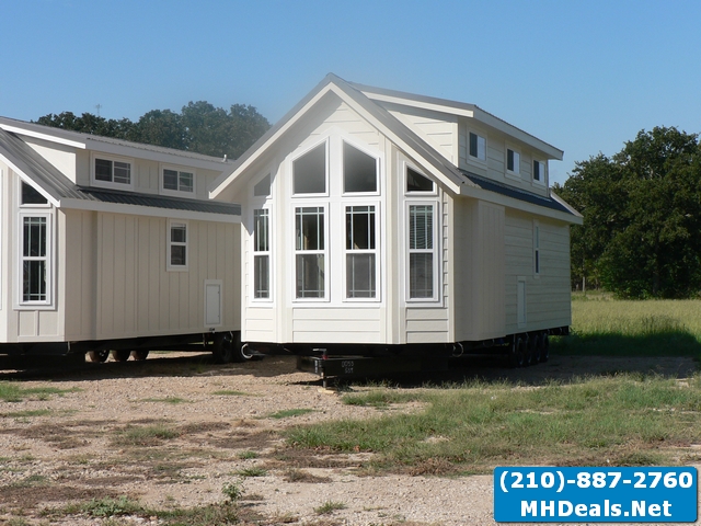 Tiny Home 1 Bed 1 Bath Trinca