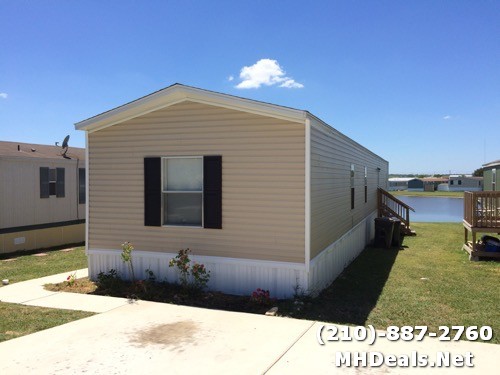 3 bed 2 bath Lake access Singlewide- Kyle