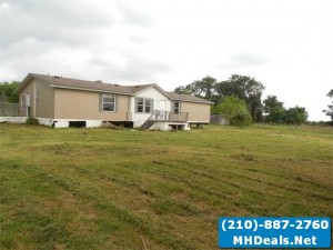 5 bed 3 bath Home and land- Lockhart