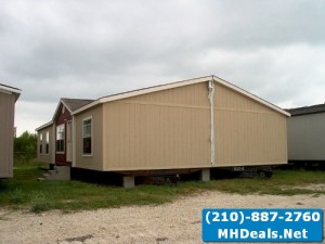 Like new 4 bed 2 bath manufactured home- San Antonio, TX