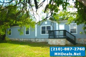 used mobile homes for sale -3 bed 2 bath Huge doublewide land home- Von Ormy Texas