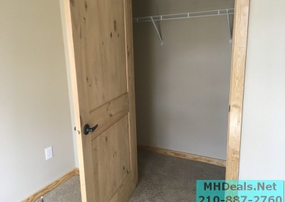 2 bedroom 1 bath cedar sided porch cabin closet