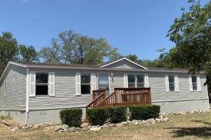 4 bed 2 bath doublewide manufactured home- liberty hill texas